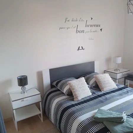 Agreable Au Calme Apartament